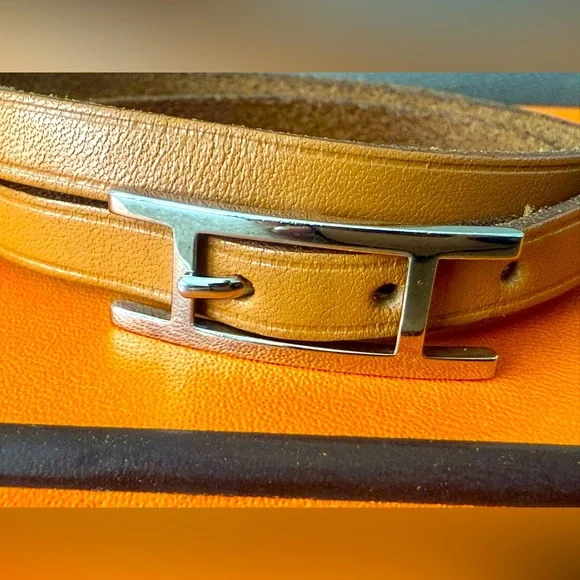 HERMÉS Api2 Triple Wrap Leather Bracelet